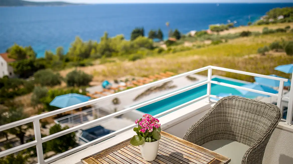 Lanterna Balcony Suite - 12